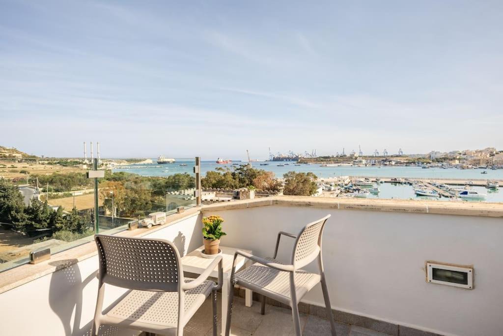 Appartement Seagull Penthouse Marsaxlokk Extérieur photo